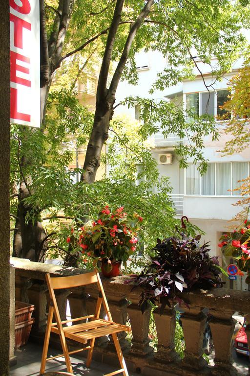 Hostel Sova Novi Sad Esterno foto