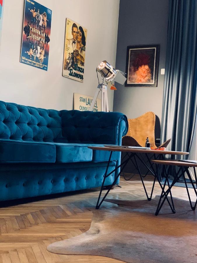 Hostel Sova Novi Sad Esterno foto